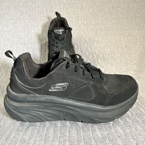Sketchers D LUX -WALKER Women's Comfort cushion Soul Runningshoes Size‎ 7 1/2